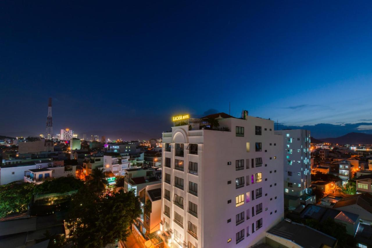 La Casa Hotel Nha Trang Extérieur photo