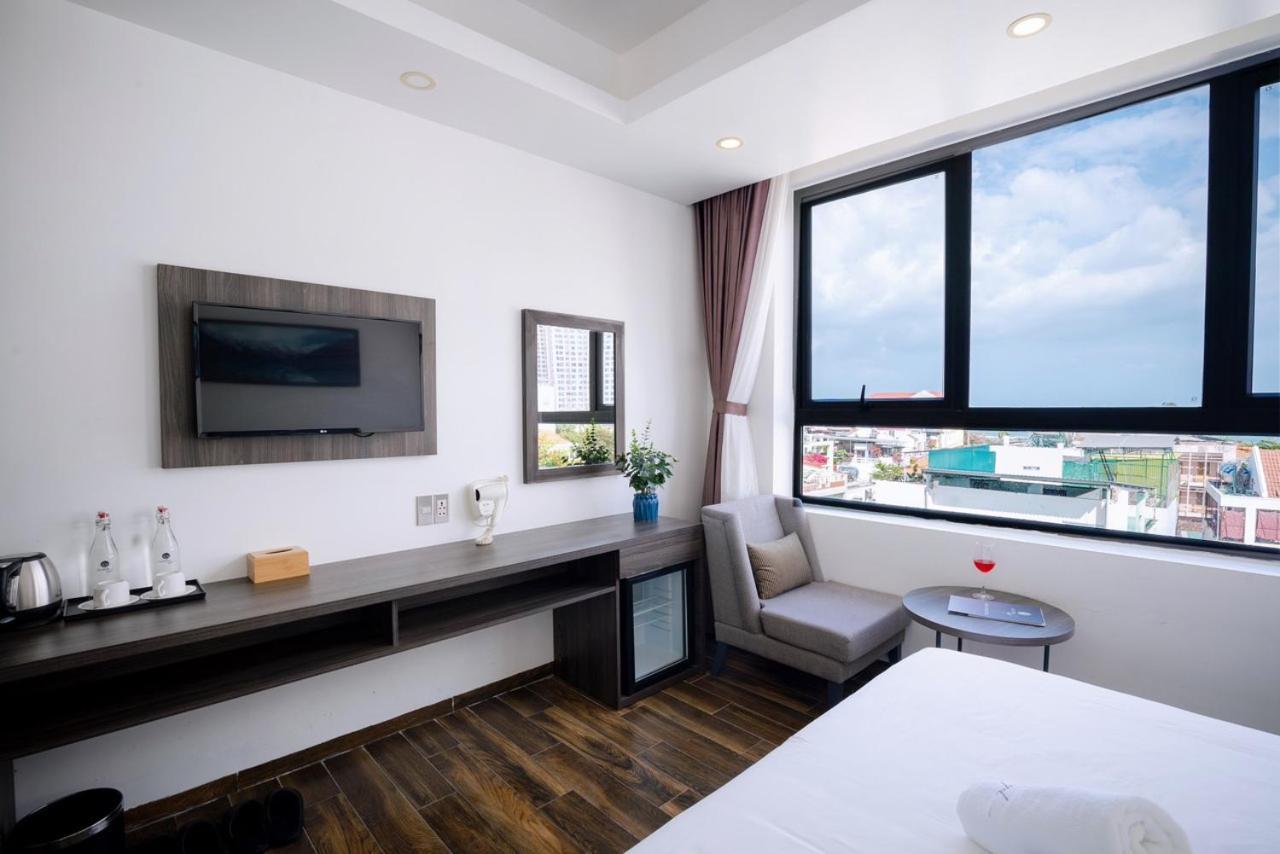 La Casa Hotel Nha Trang Extérieur photo