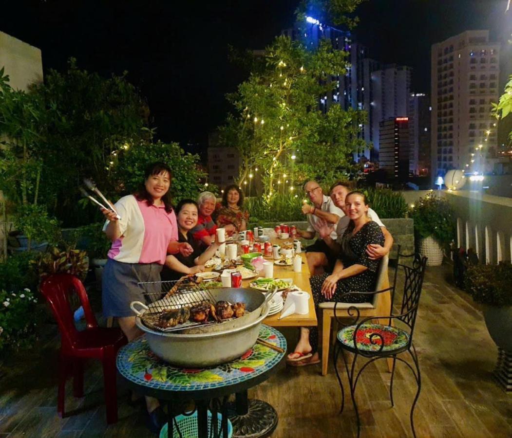 La Casa Hotel Nha Trang Extérieur photo
