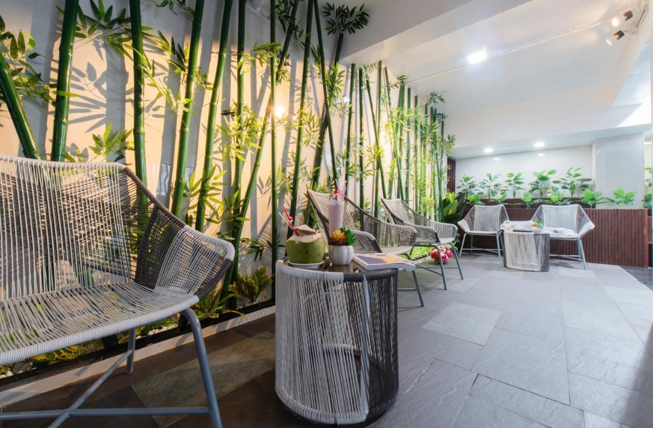 La Casa Hotel Nha Trang Extérieur photo