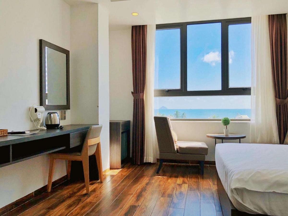 La Casa Hotel Nha Trang Extérieur photo